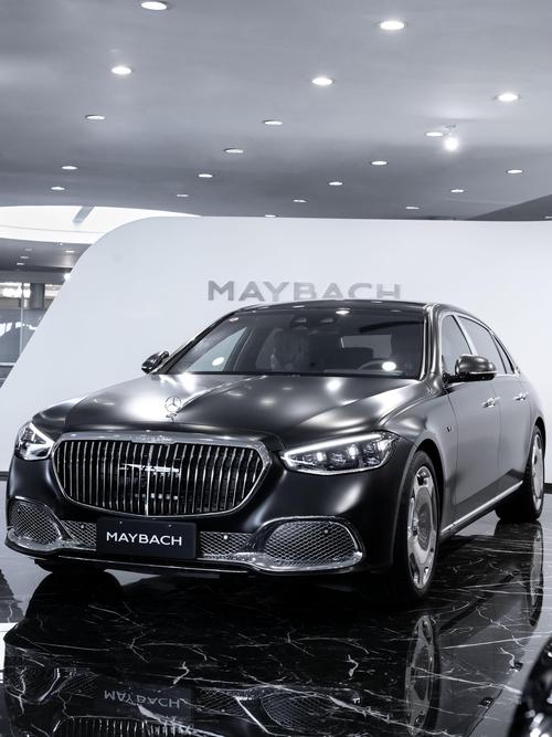 深圳盐田区欧联宝企业管理咨询岚图汽车的售后服务让用户无忧出行，迈巴赫未来的豪华车趋势